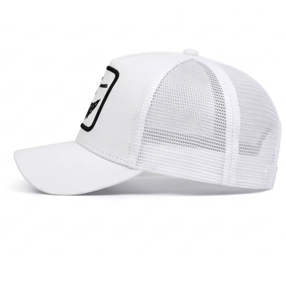 Gorra Trucker Sharp Wink
